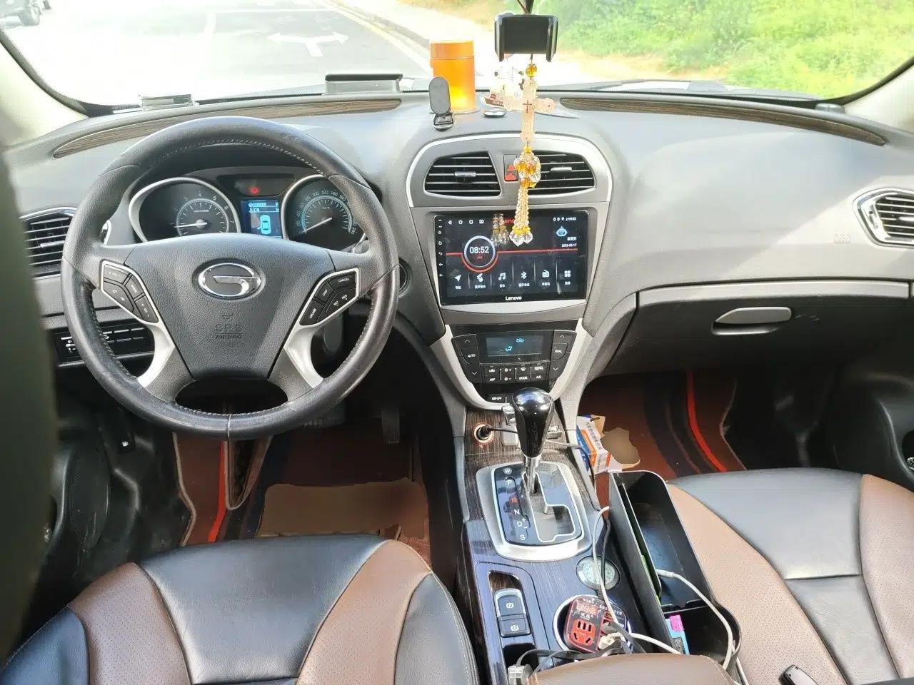 GAC Trumpchi GS5 Super 2016 2.0L Automatic Two-Wheel Drive Anniversary Edition — миниатюра 10