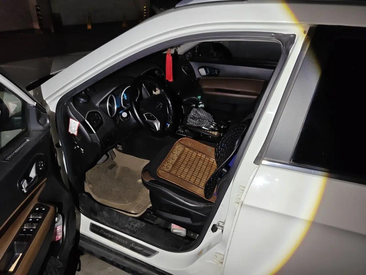 GAC Trumpchi GS5 Super 2015 1.8T Automatic Two-Wheel Drive Luxury Edition — миниатюра 17