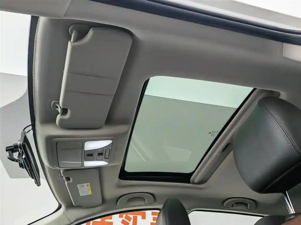 Dongfeng Fengshen AX7 2018 Classic 1.6T Automatic Deluxe Edition — миниатюра 14