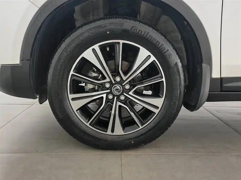 Dongfeng Fengshen AX7 2018 Classic 1.6T Automatic Deluxe Edition — миниатюра 17