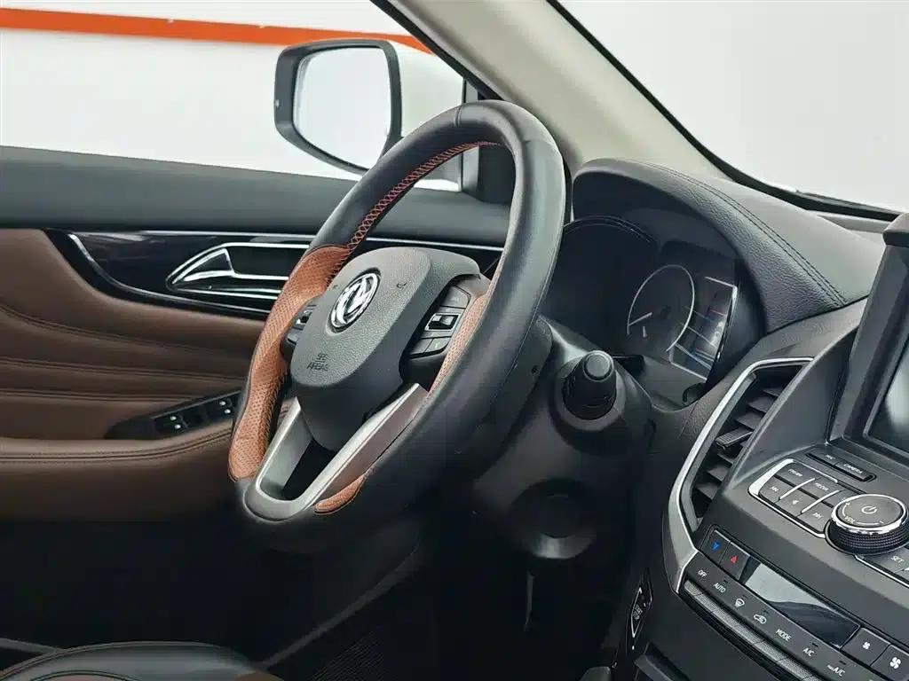 Dongfeng Fengshen AX7 2018 Classic 1.6T Automatic Deluxe Edition — миниатюра 22