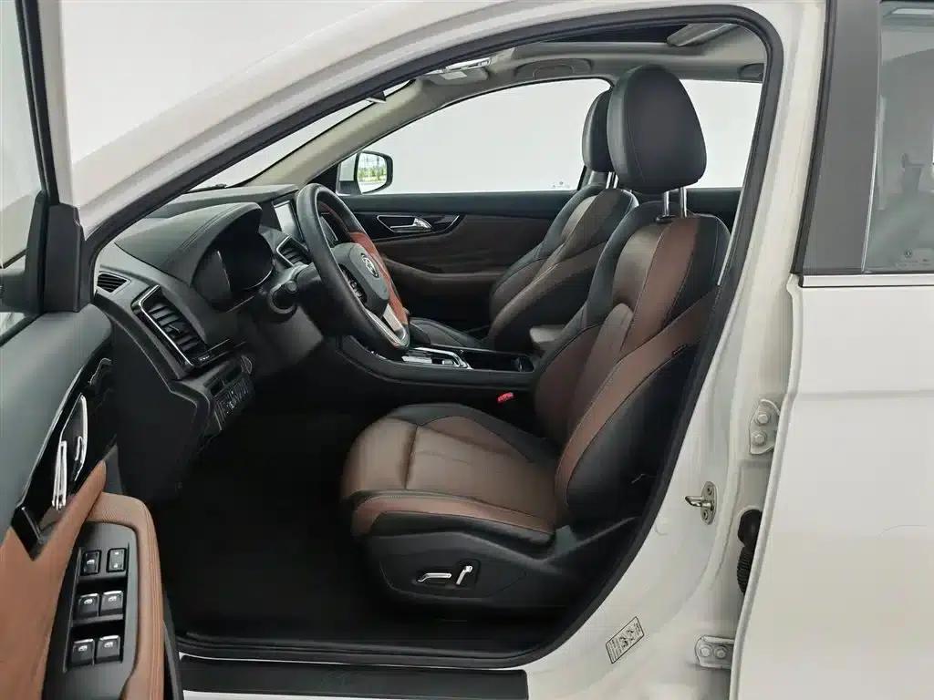 Dongfeng Fengshen AX7 2018 Classic 1.6T Automatic Deluxe Edition — миниатюра 10