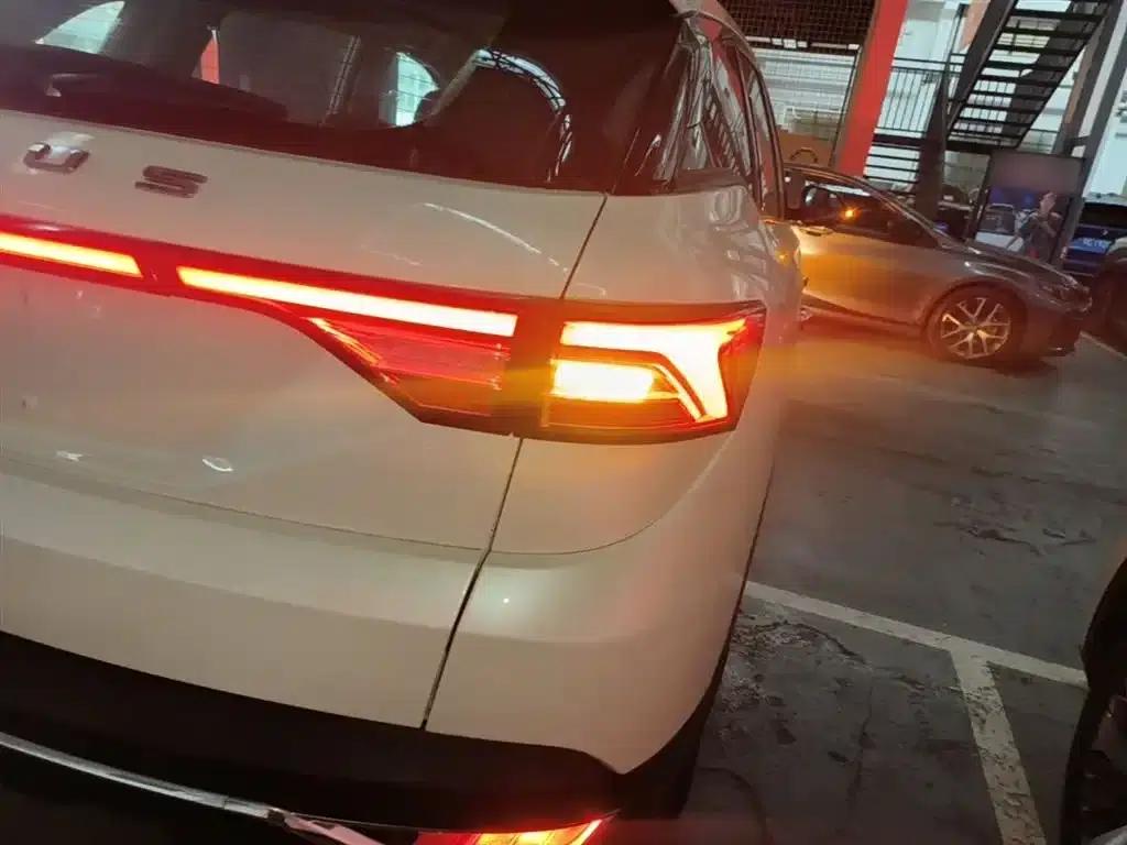Dongfeng Fengshen AX7 2020 1.6T Automatic AI Navigation Edition (National VI Emission Standard) — миниатюра 8