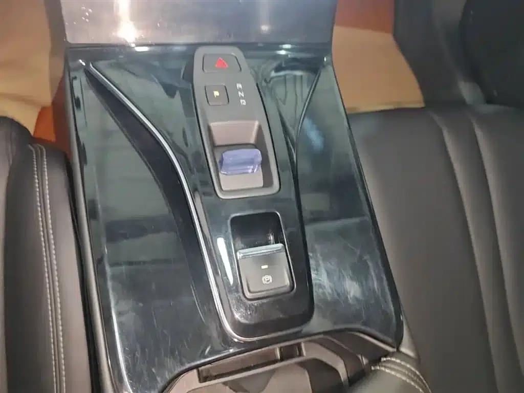Haohan 2023 DH-i 1.5T Luxury Edition — миниатюра 14