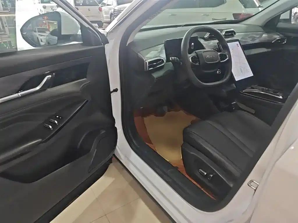 Haohan 2023 DH-i 1.5T Luxury Edition — миниатюра 16