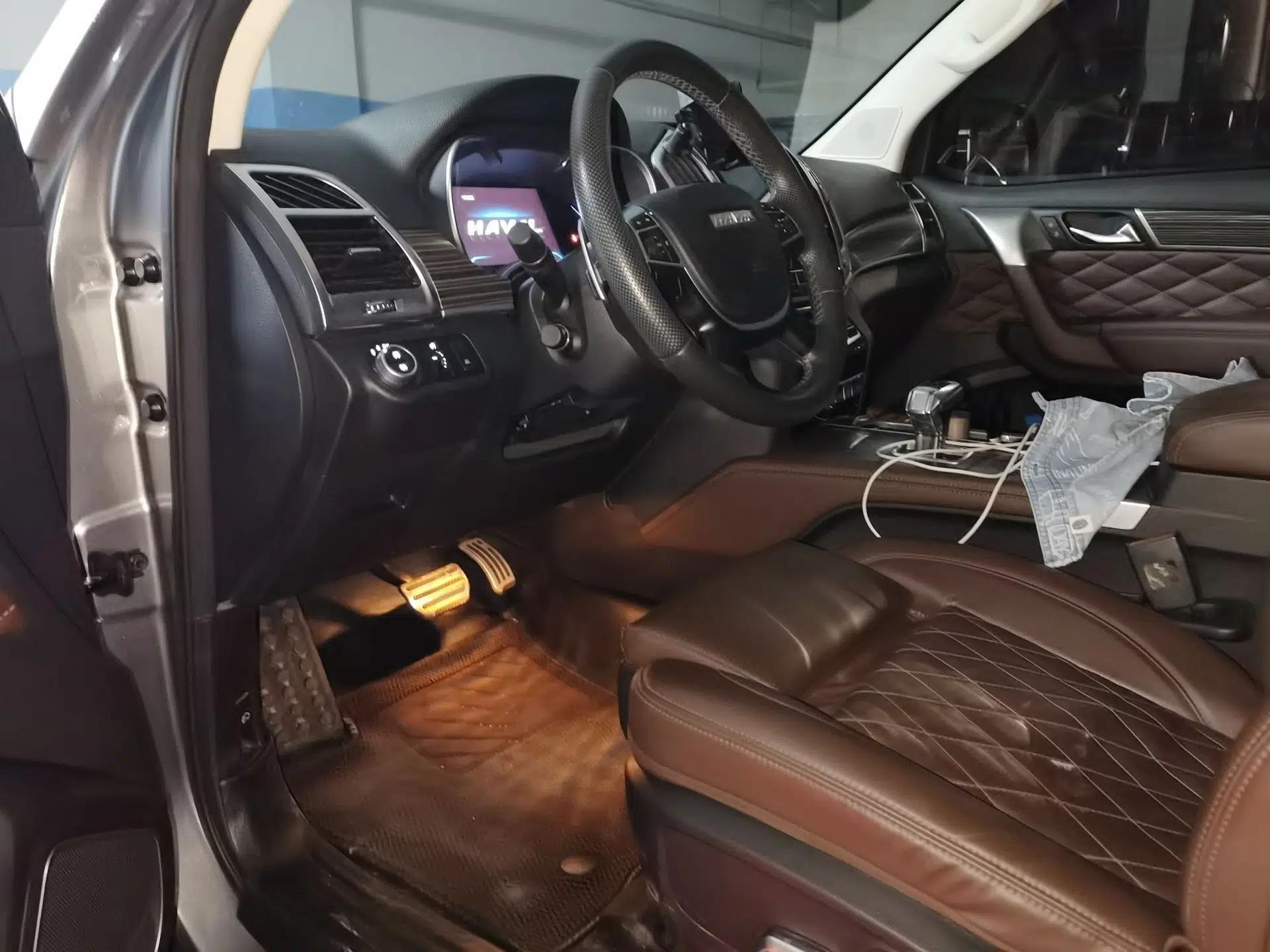 Haval H9 2020 2.0T Gasoline 4WD Premium Edition 5 Seats — миниатюра 17