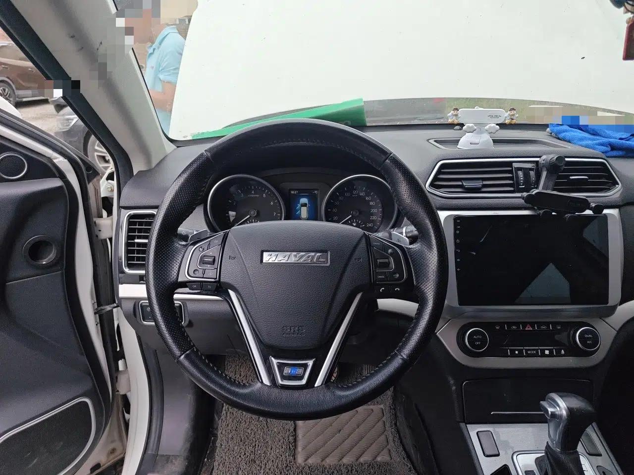 Haval H6 Coupe 2016 Blue Label 1.5T Automatic Two-Wheel Drive Urban Model — миниатюра 11