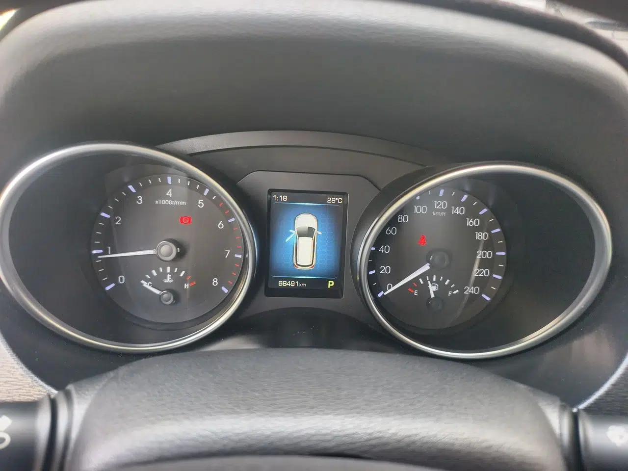 Haval H6 Coupe 2016 Blue Label 1.5T Automatic Two-Wheel Drive Urban Model — миниатюра 12