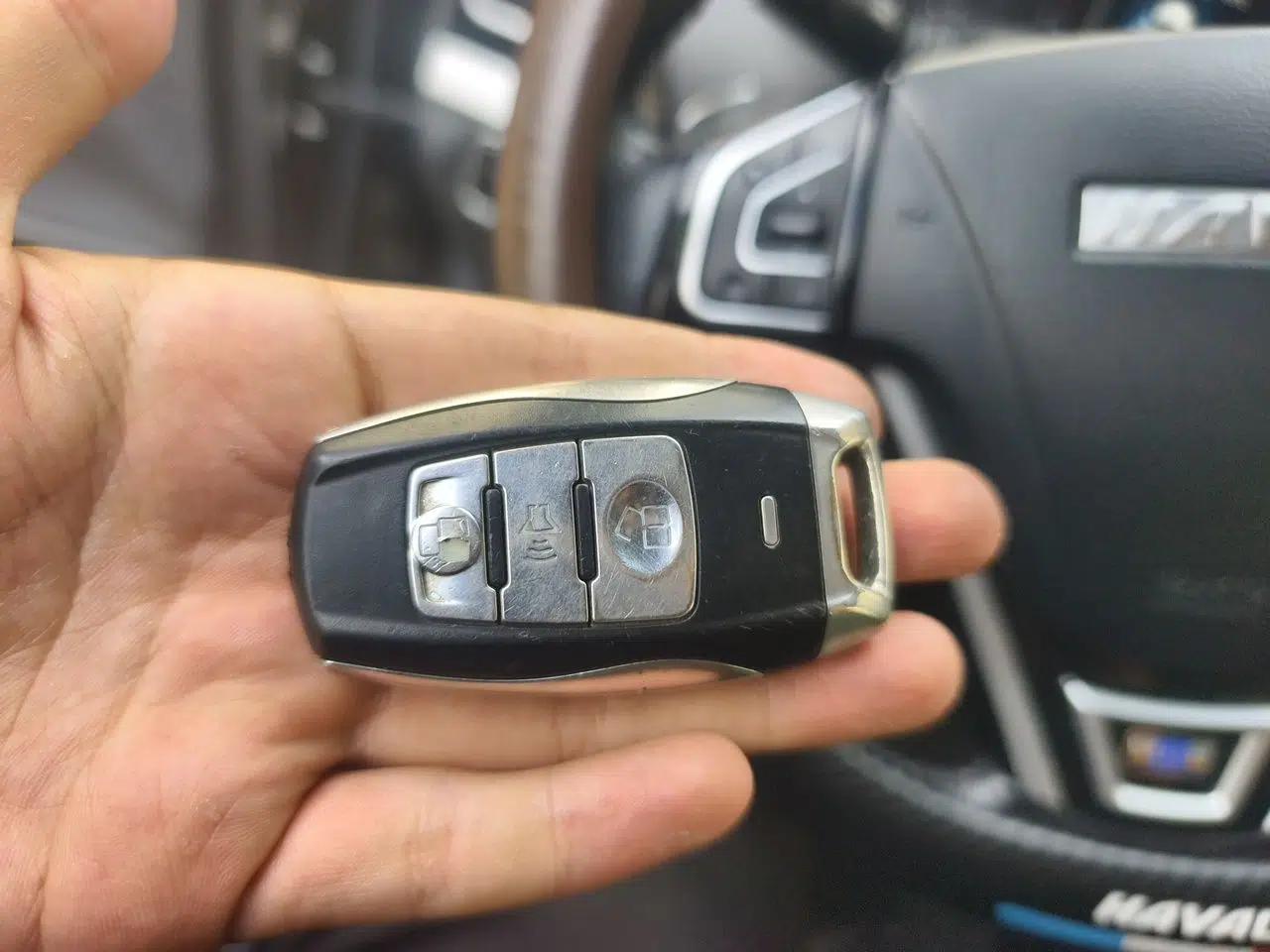 Haval H6 Coupe 2016 Blue Label 1.5T Automatic Two-Wheel Drive Urban Model — миниатюра 9