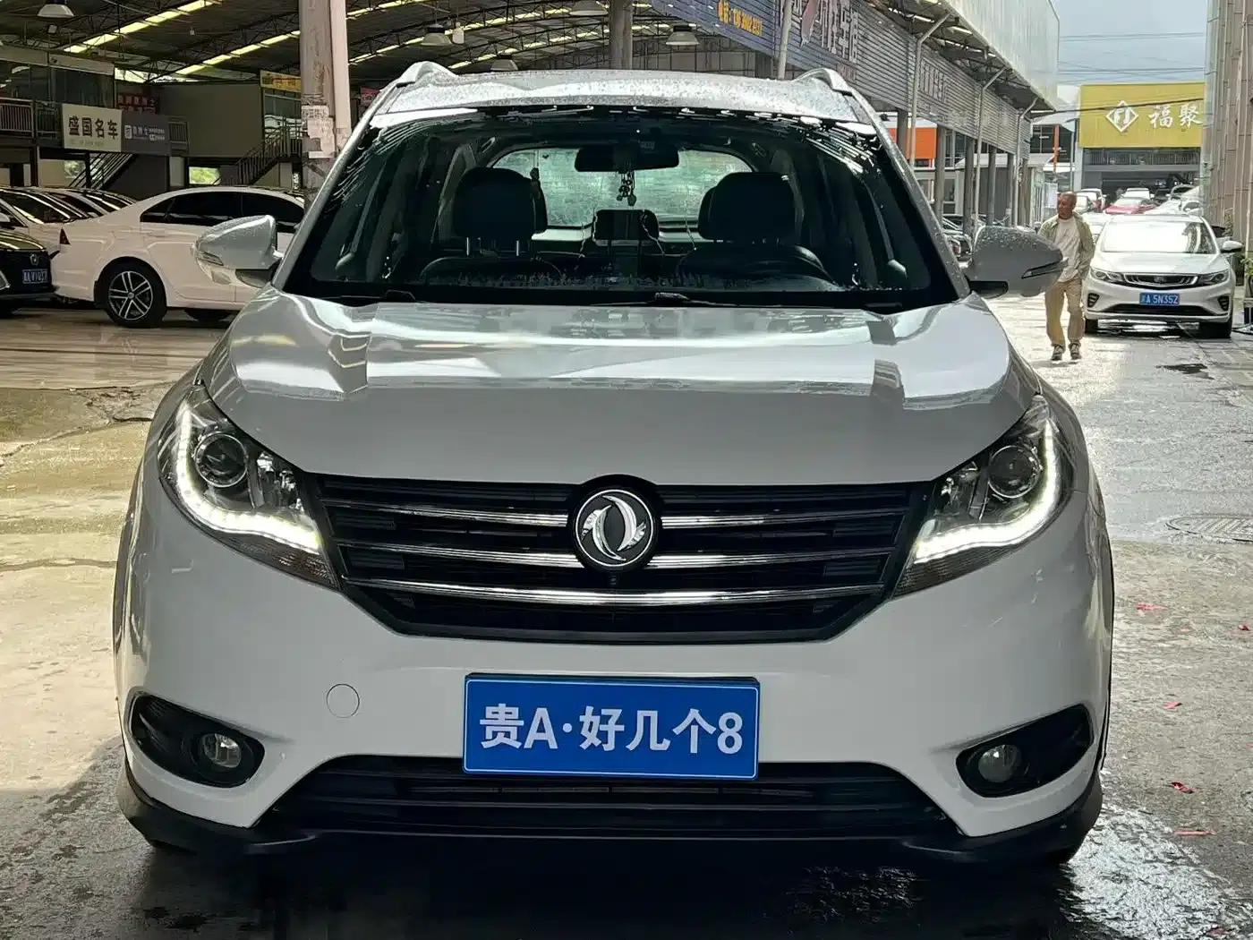 Fengguang 580 2017 1.5T Manual Deluxe Edition — миниатюра 2