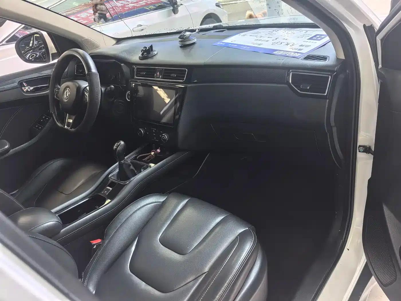 Fengguang 580 2017 1.5T Manual Deluxe Edition — миниатюра 12