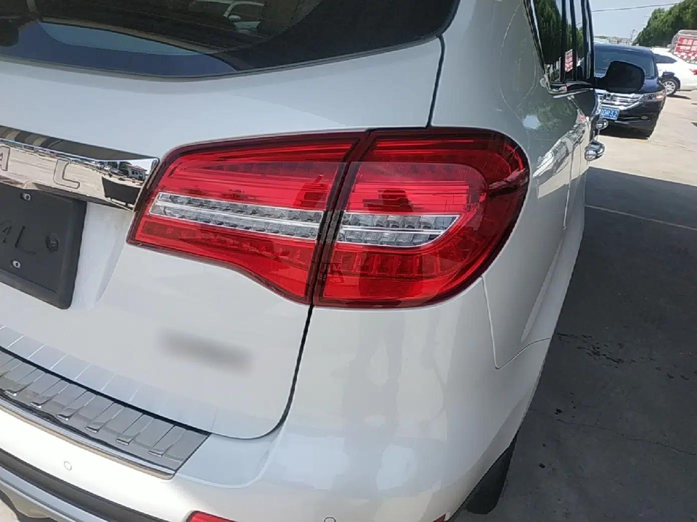 Haval H8 2017 2.0T Gasoline Two-Wheel Drive Enjoyment Version — миниатюра 7