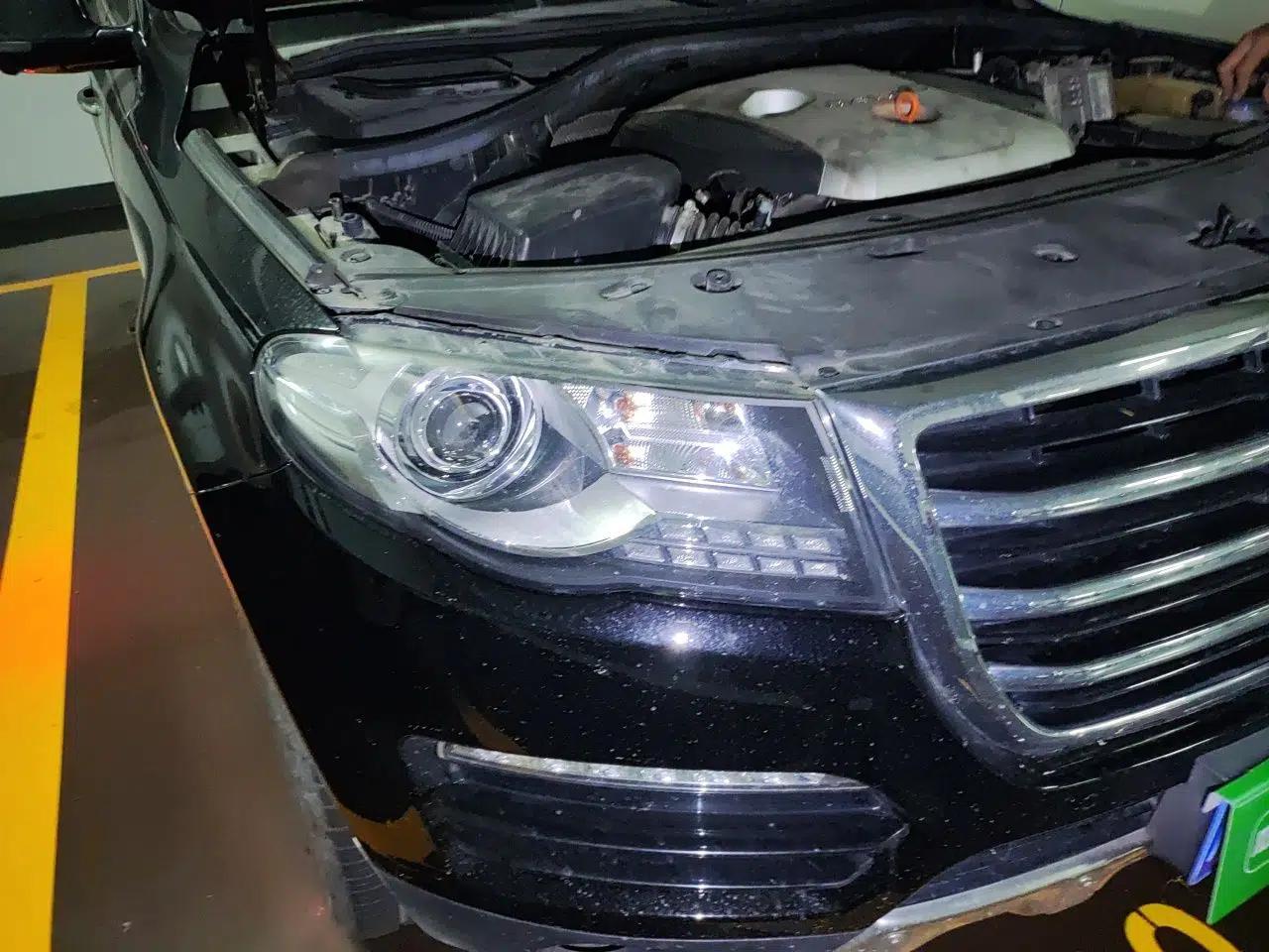 Haval H8 2015 2.0T Two-Wheel Drive Comfort Version — миниатюра 7
