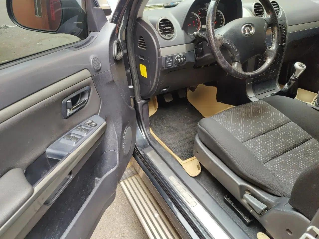 Haval H3 2010 Leading Edition 2.4L Four-Wheel Drive Luxury Model — миниатюра 17