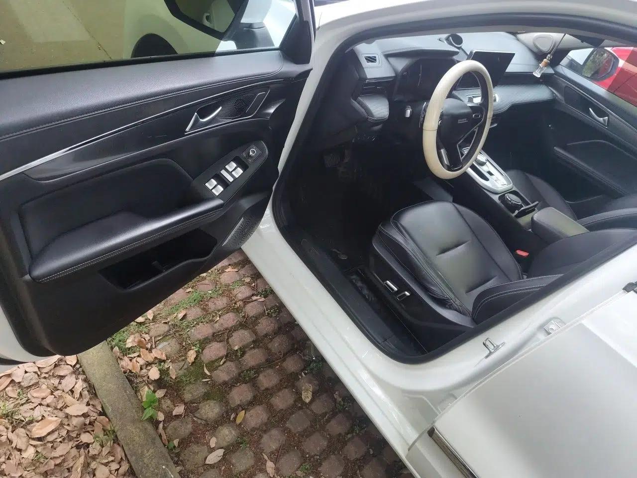 Haval JOLION 2021 1.5T Automatic Grand Three-Volume Version — миниатюра 17