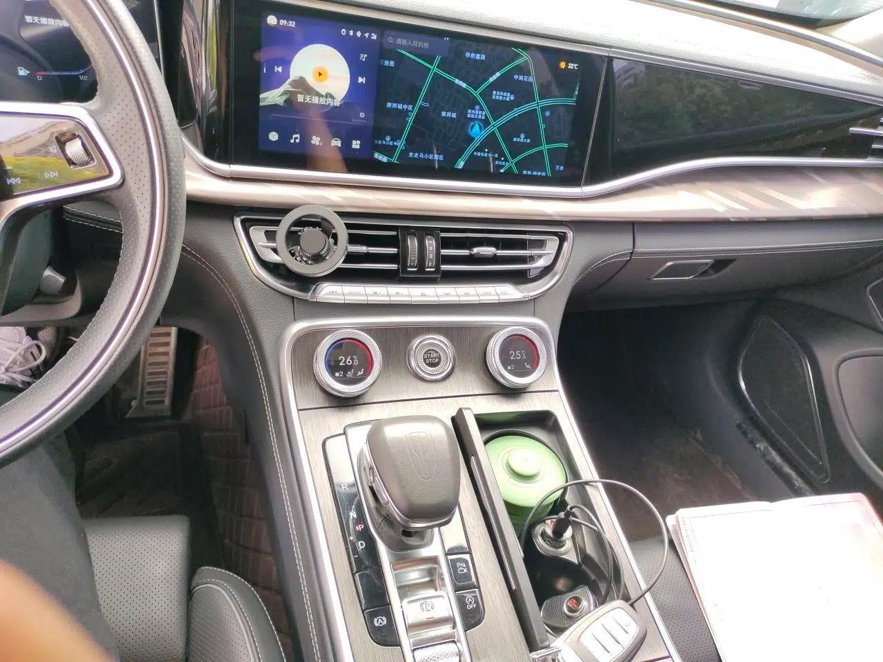 Hongqi H9 2022 2.0T Smart Connect Flagship Edition — миниатюра 14