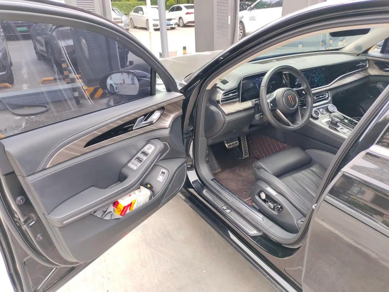 Hongqi H9 2022 2.0T Smart Connect Flagship Edition — миниатюра 17