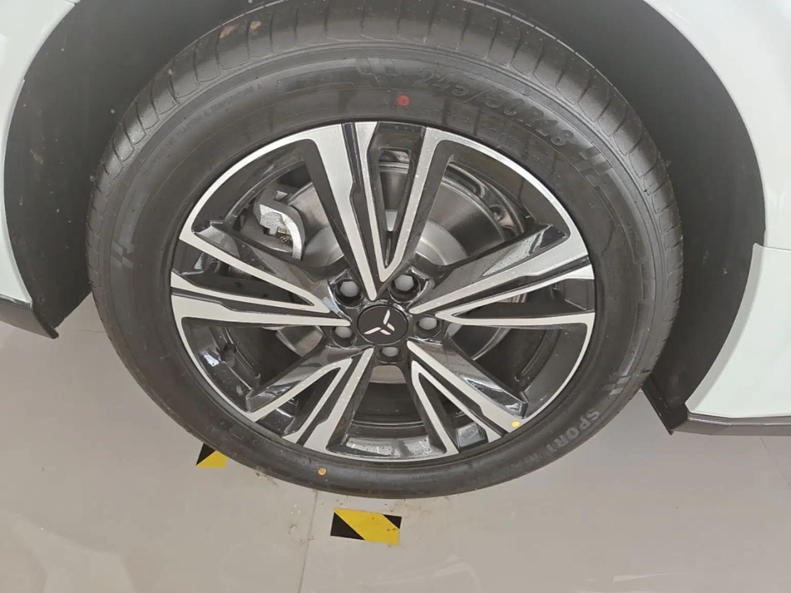 Hongqi EH7 2025 600 Smart Selection Edition — миниатюра 10
