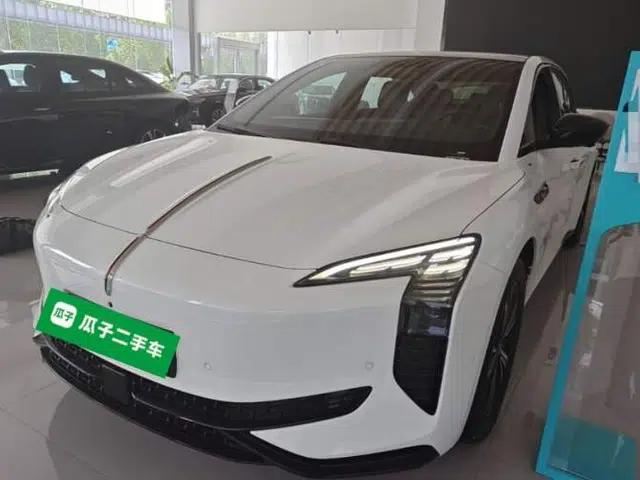 Hongqi EH7 2025 600 Smart Selection Edition