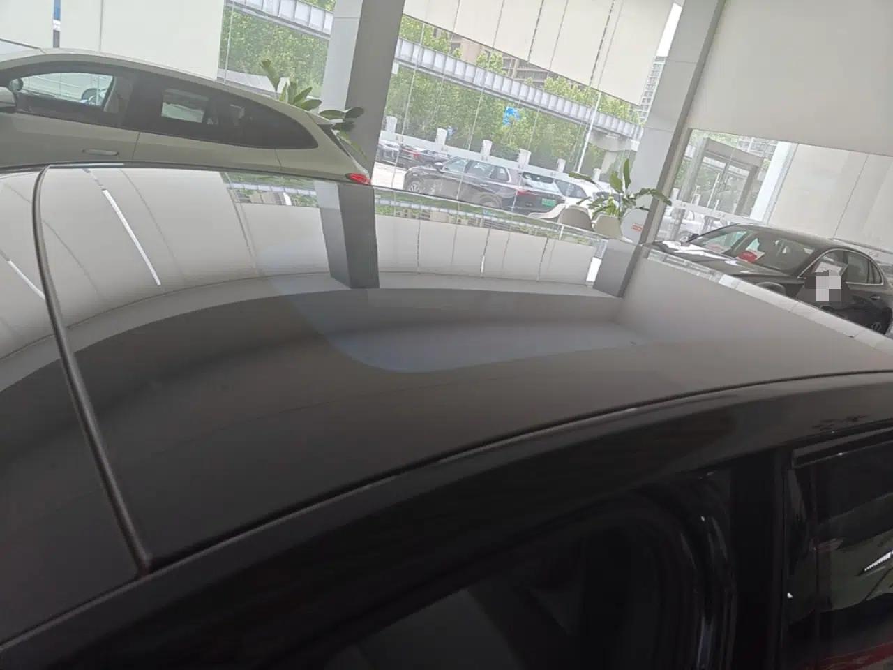 Hongqi EH7 2025 600 Smart Selection Edition — миниатюра 11