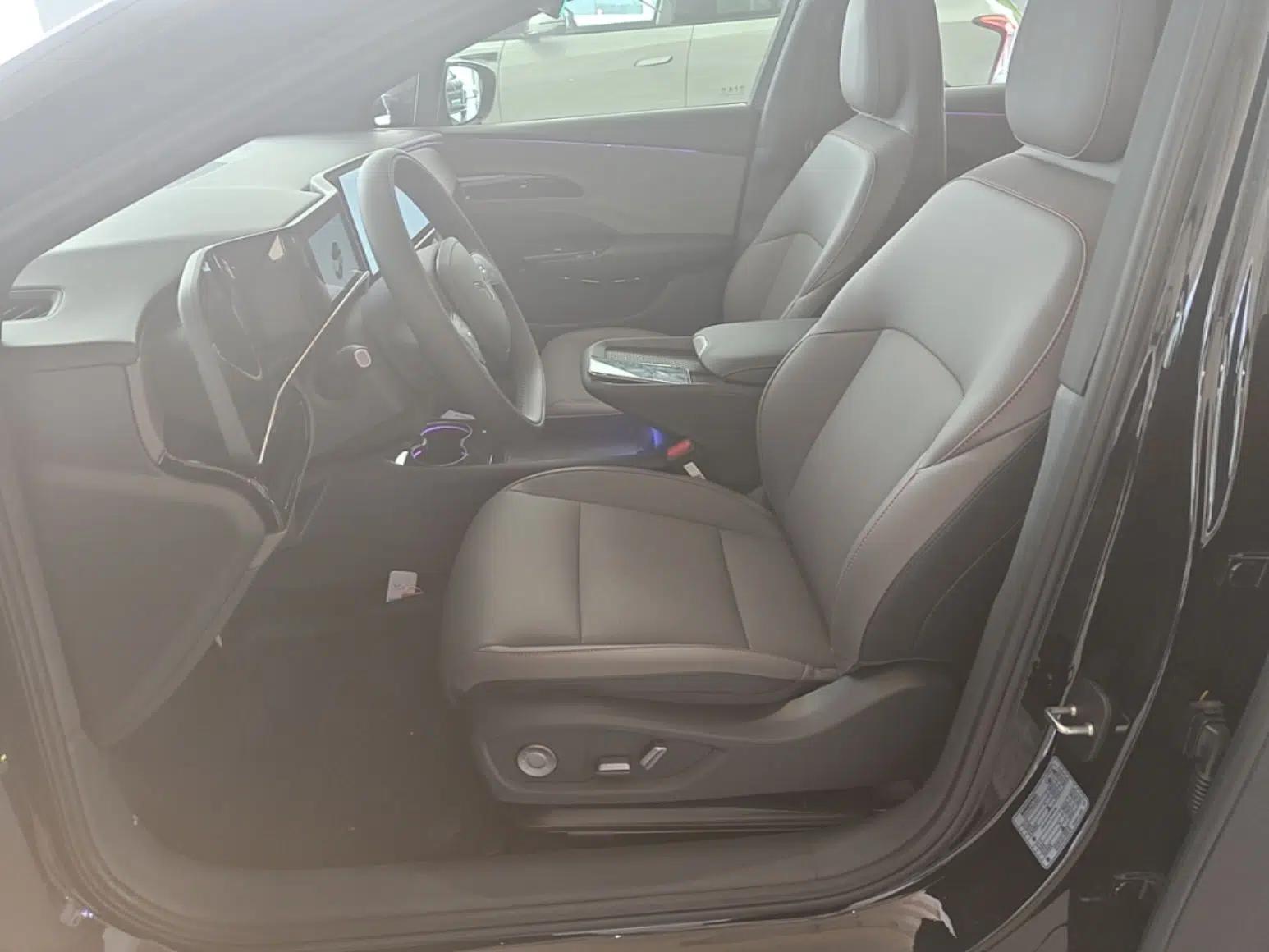 Hongqi EH7 2025 600 Smart Selection Edition — миниатюра 18