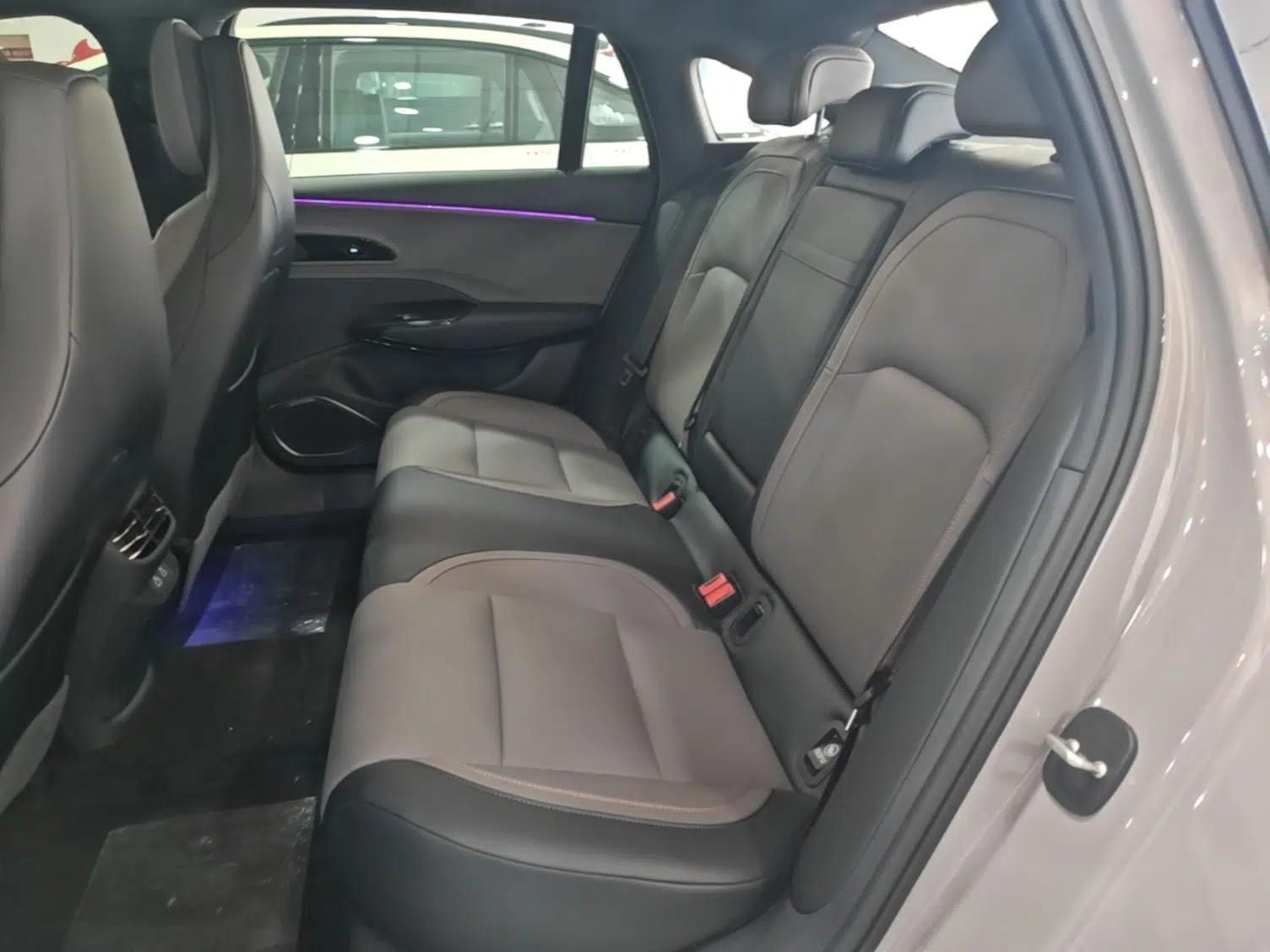 Hongqi EH7 2025 600 Smart Selection Edition — миниатюра 20