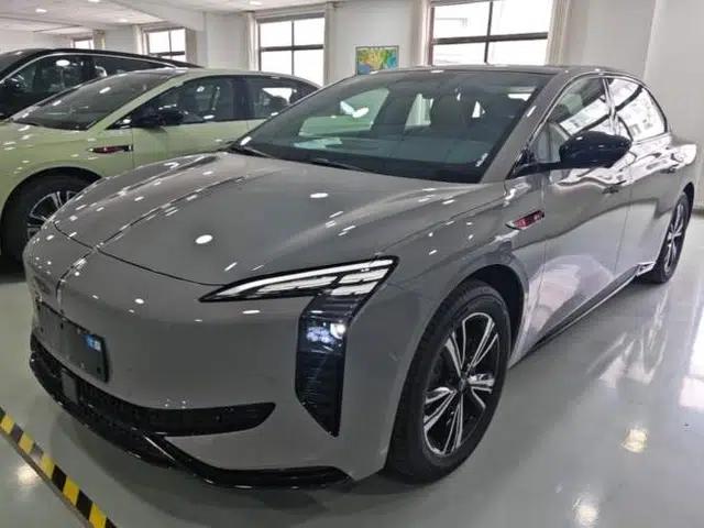 Hongqi EH7 2025 600 Smart Selection Edition