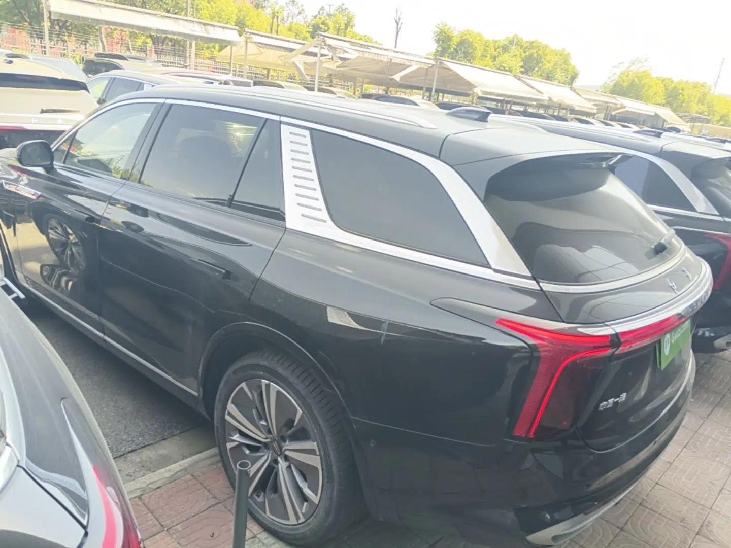 Hongqi E-HS9 2021 460 km Range Flagship Edition Six-Seater — миниатюра 4