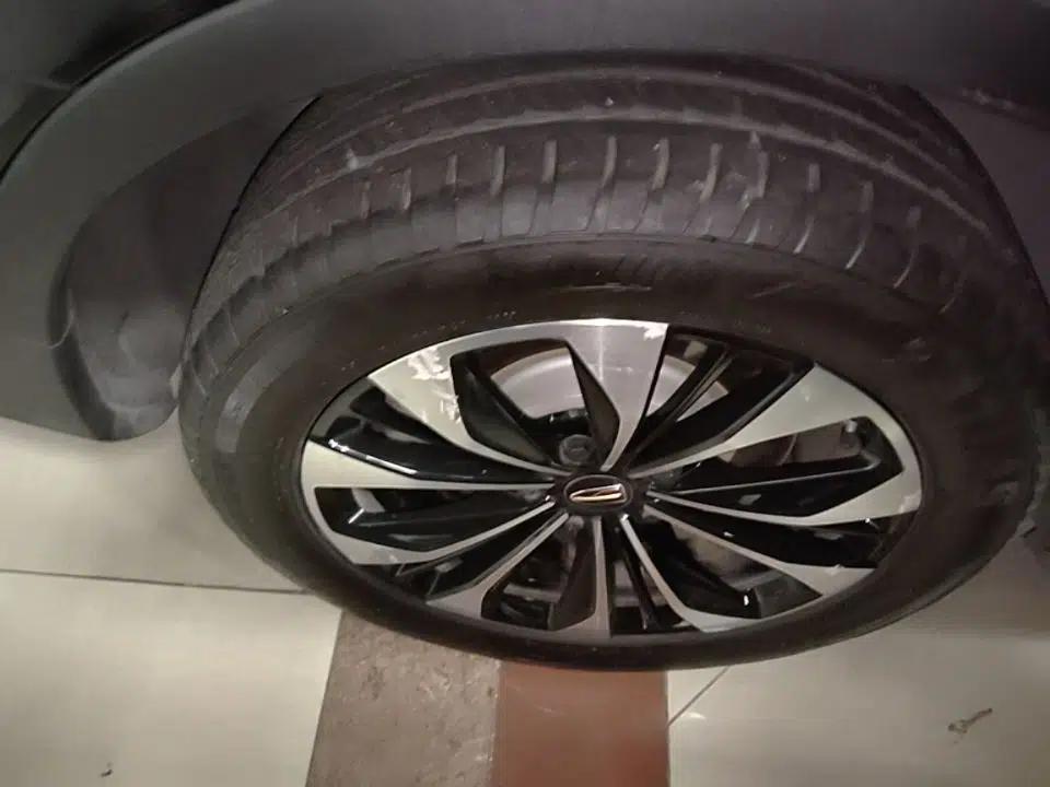 Hongqi HS7 2022 3.0T Automatic All-Wheel Drive Smart Connect Flagship Edition 7 Seats — миниатюра 10