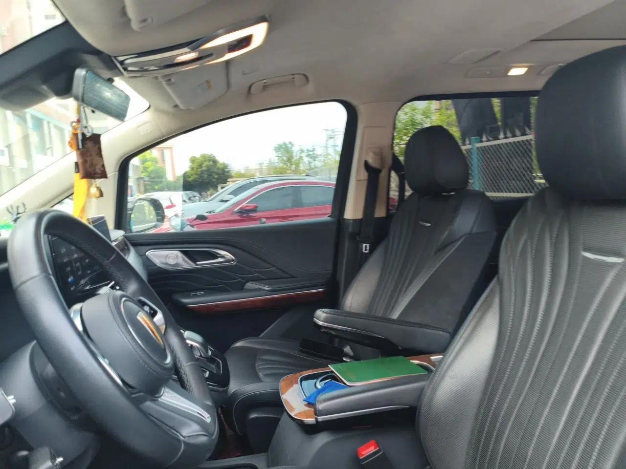 Hongqi HQ9 2023 2.0T Smart Connect Flagship Edition — миниатюра 16