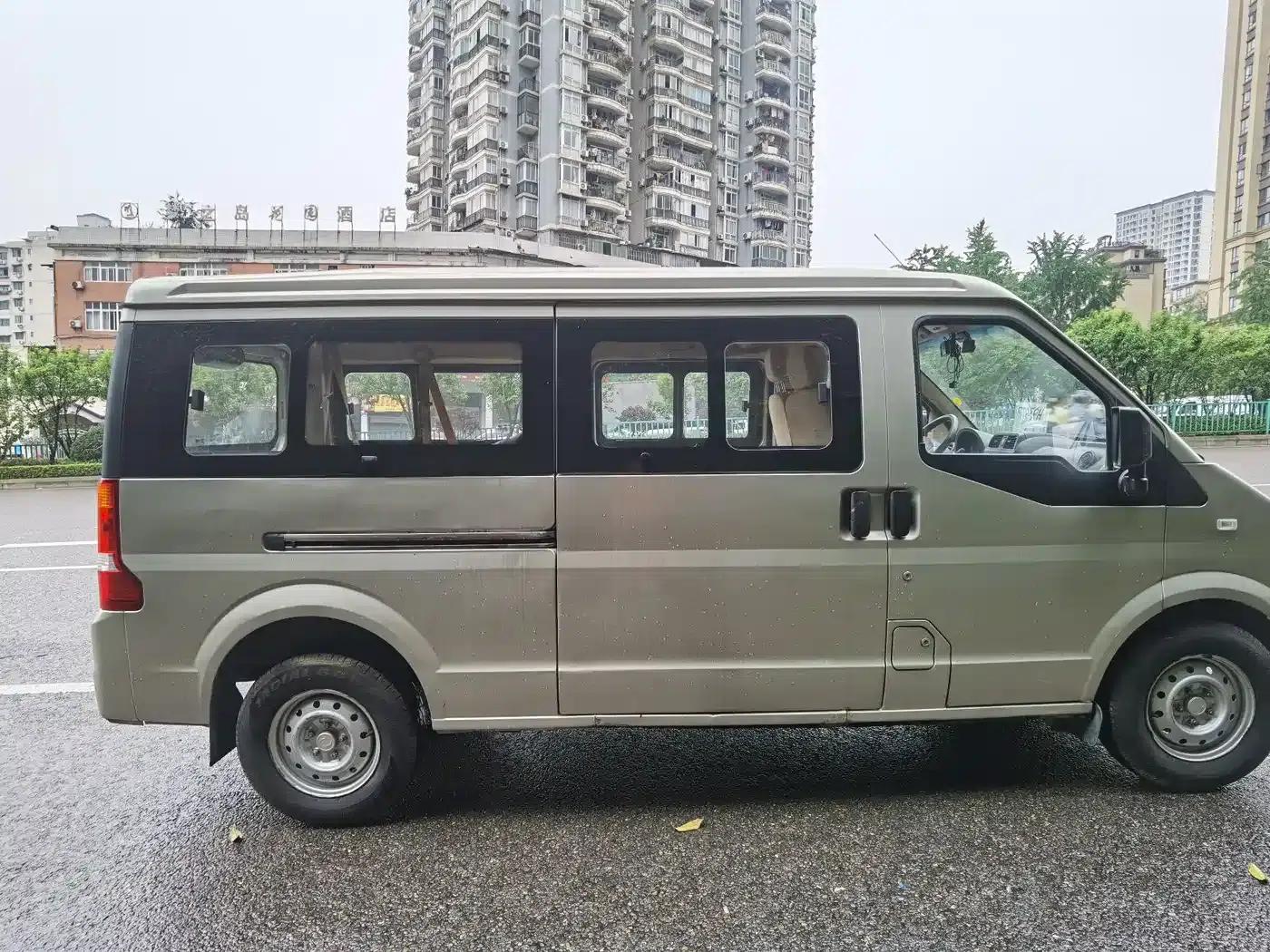 Dongfeng Xiaokang C36 2019 1.5L Basic Model II National VI DK15 — миниатюра 4