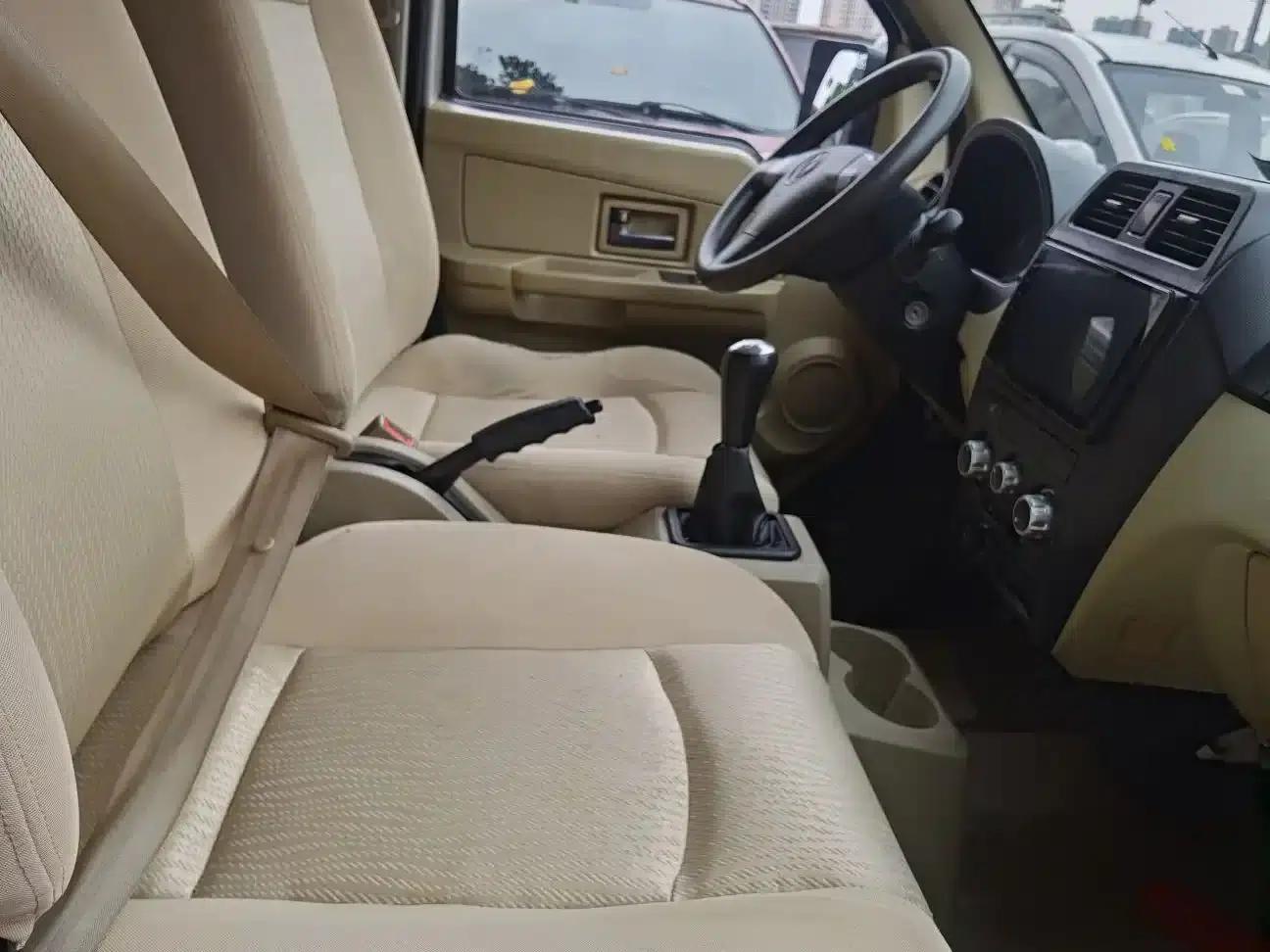 Dongfeng Xiaokang C36 2019 1.5L Basic Model II National VI DK15 — миниатюра 8