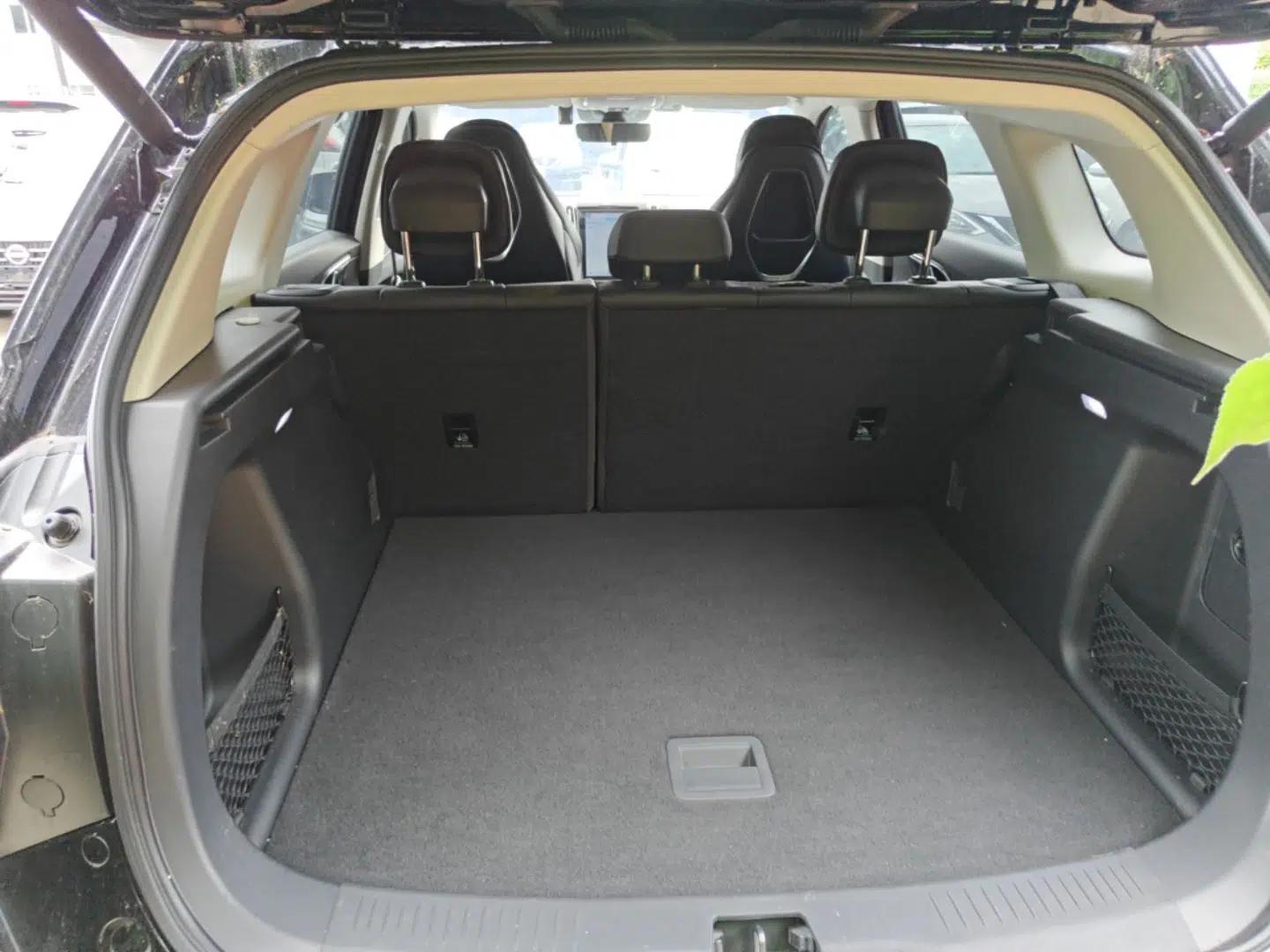Hongqi HS3 PHEV 2024 PHEV 115km Jingwei Edition — миниатюра 22
