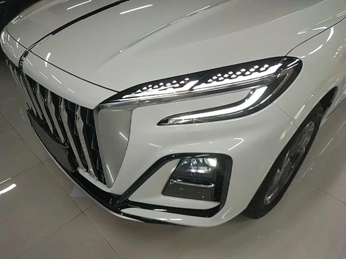 Hongqi HS3 PHEV 2024 PHEV 115km Jingwei Edition — миниатюра 9