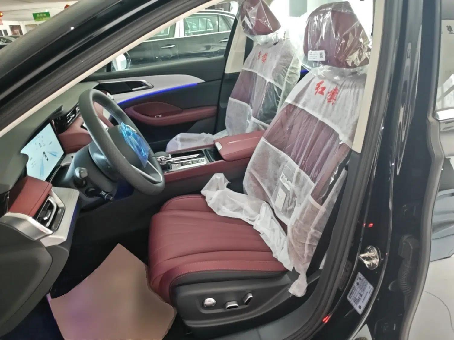 Hongqi H5 PHEV 2025 170 Super Hybrid Version — миниатюра 18