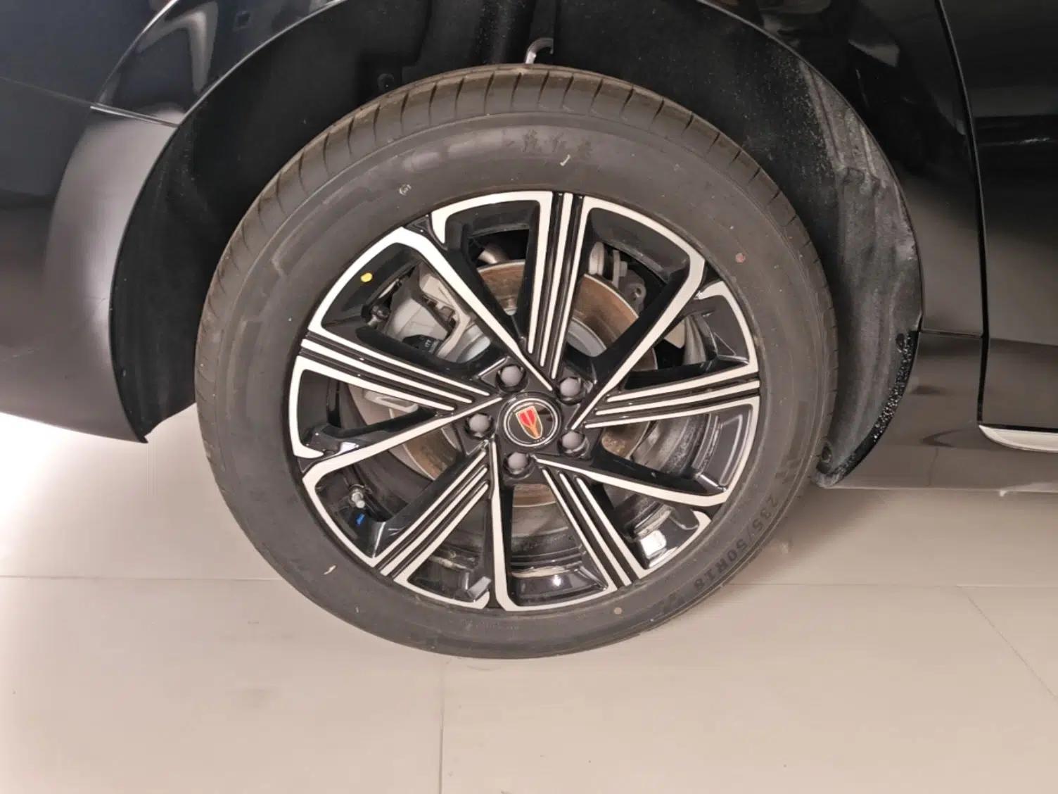 Hongqi H5 PHEV 2025 170 Super Hybrid Version — миниатюра 10