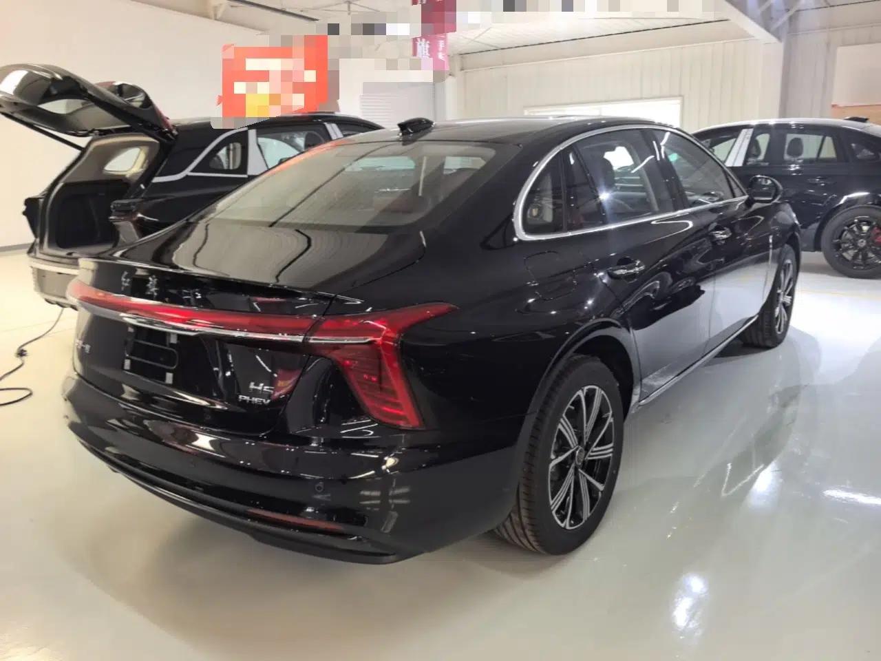 Hongqi H5 PHEV 2025 130 Super Hybrid Version — миниатюра 6