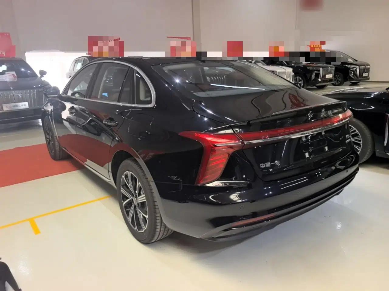Hongqi H5 PHEV 2025 170 Super Hybrid Version — миниатюра 7