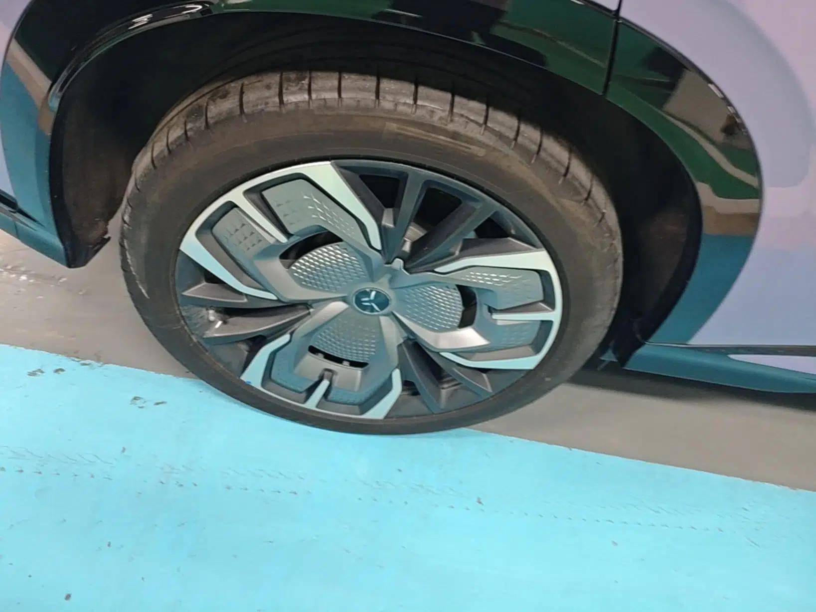 Hongqi Tiangong 08 2025 680 Ultra Four-Wheel-Drive Version — миниатюра 10