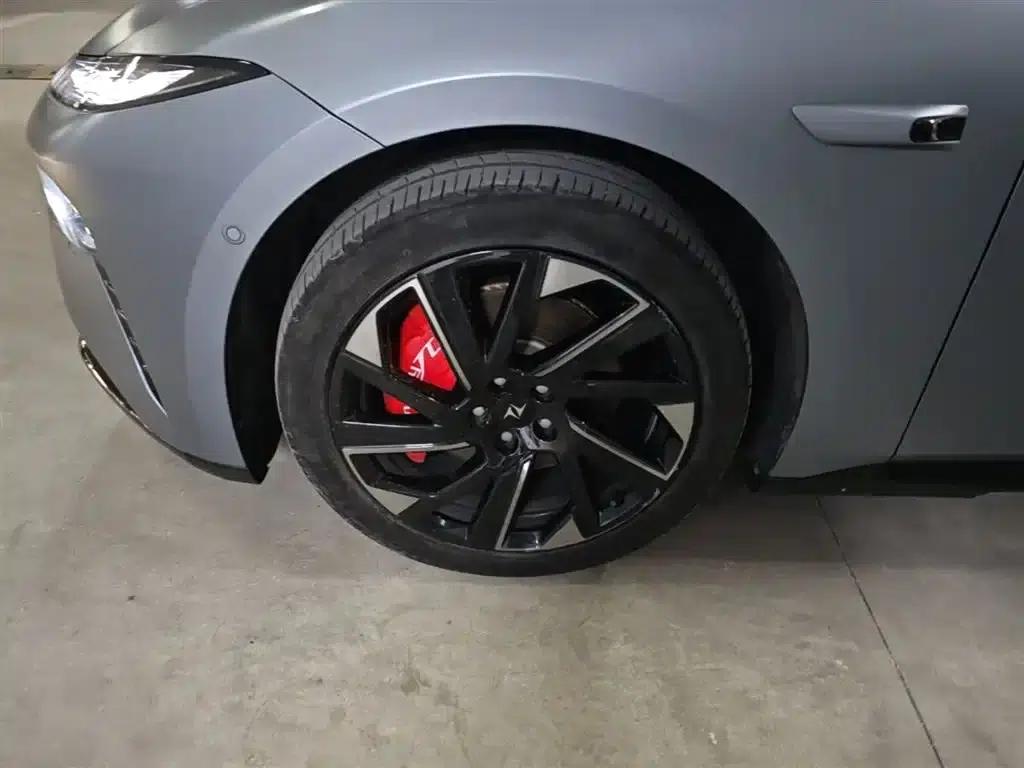 eπ007 2024 Pure Electric 540 AWD Max Edition — миниатюра 23