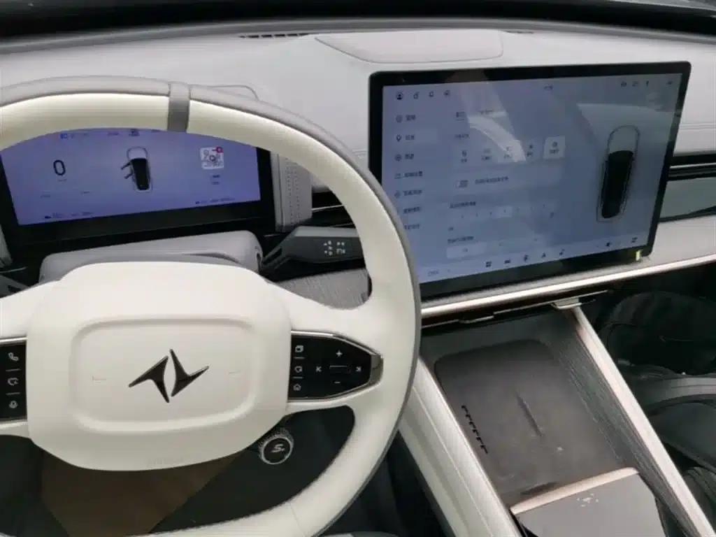 eπ007 2024 Pure Electric 540 AWD Max Edition — миниатюра 14