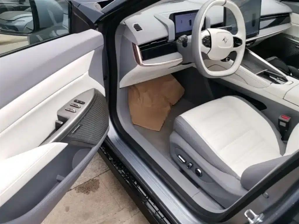 eπ007 2024 Pure Electric 540 AWD Max Edition — миниатюра 16