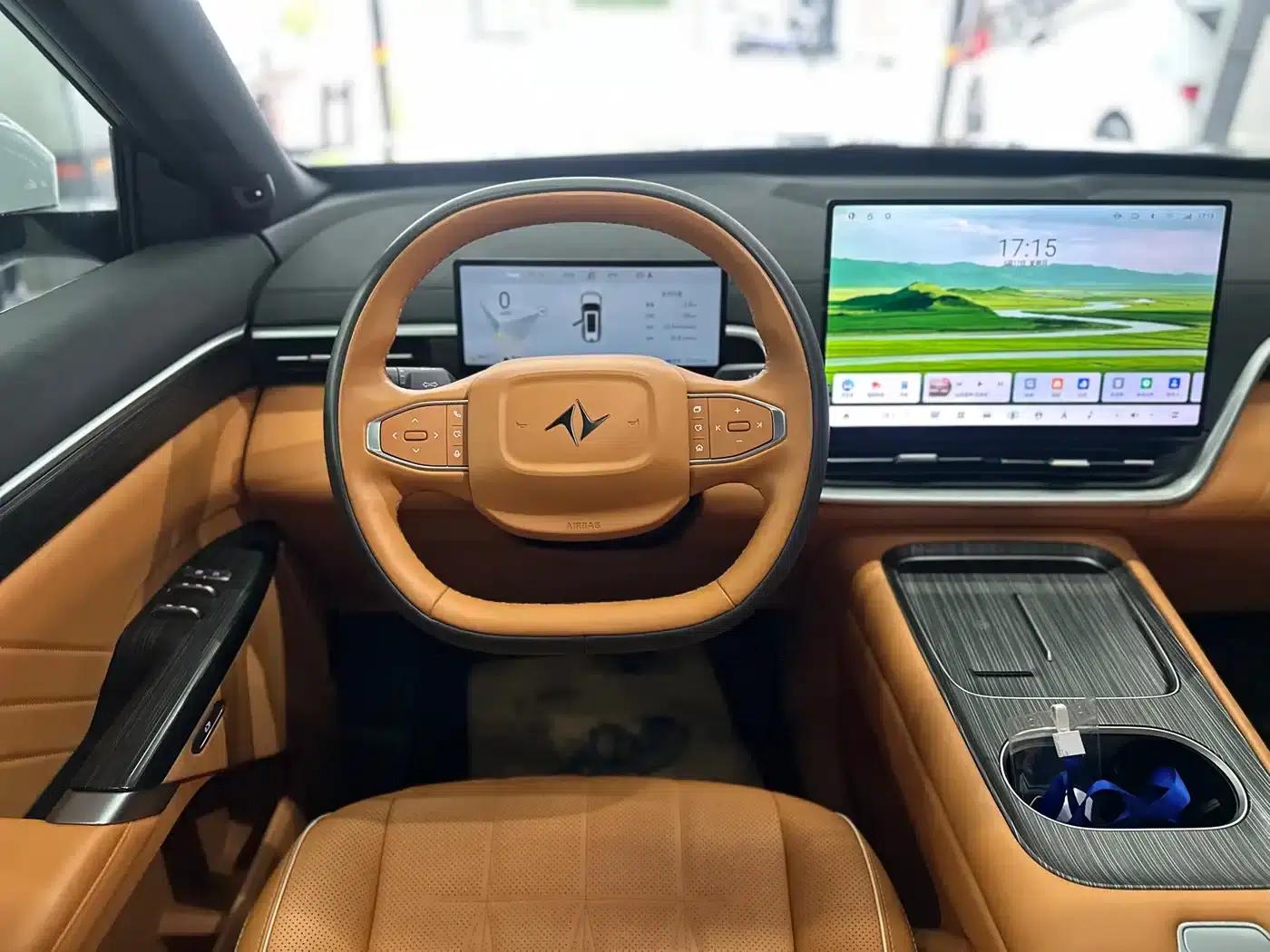 eπ008 2025 Model 210Ultra Extended Range Version 5-Seater — миниатюра 11