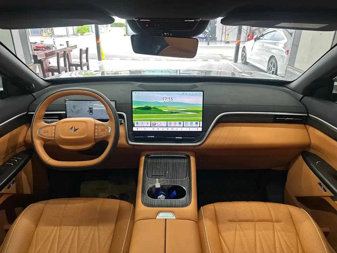 eπ008 2025 Model 210Ultra Extended Range Version 5-Seater — миниатюра 12