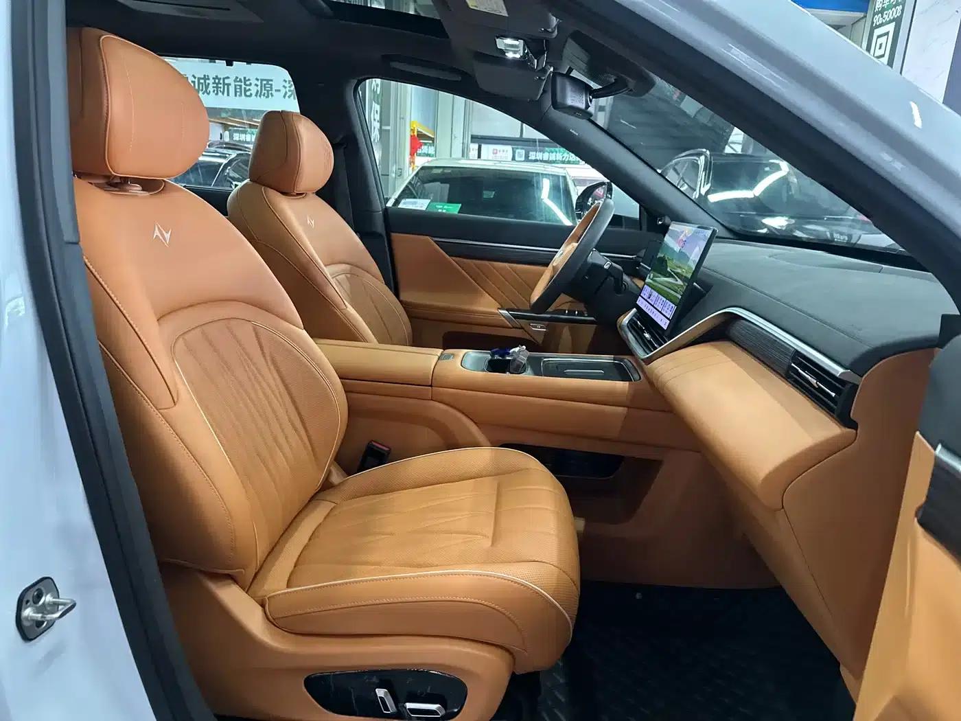 eπ008 2025 Model 210Ultra Extended Range Version 5-Seater — миниатюра 13