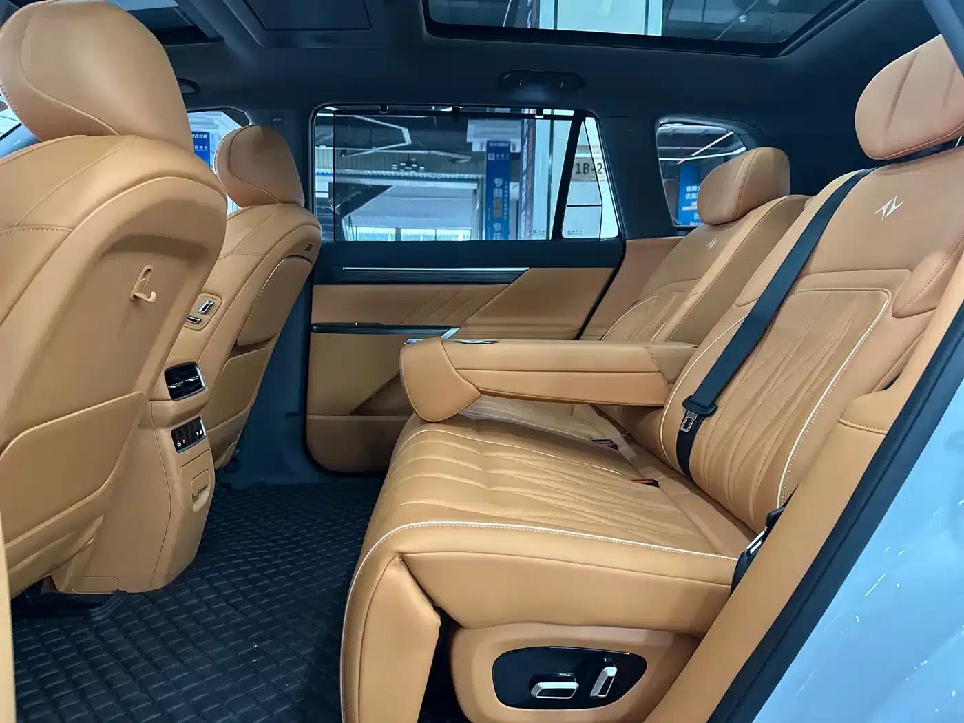 eπ008 2025 Model 210Ultra Extended Range Version 5-Seater — миниатюра 10
