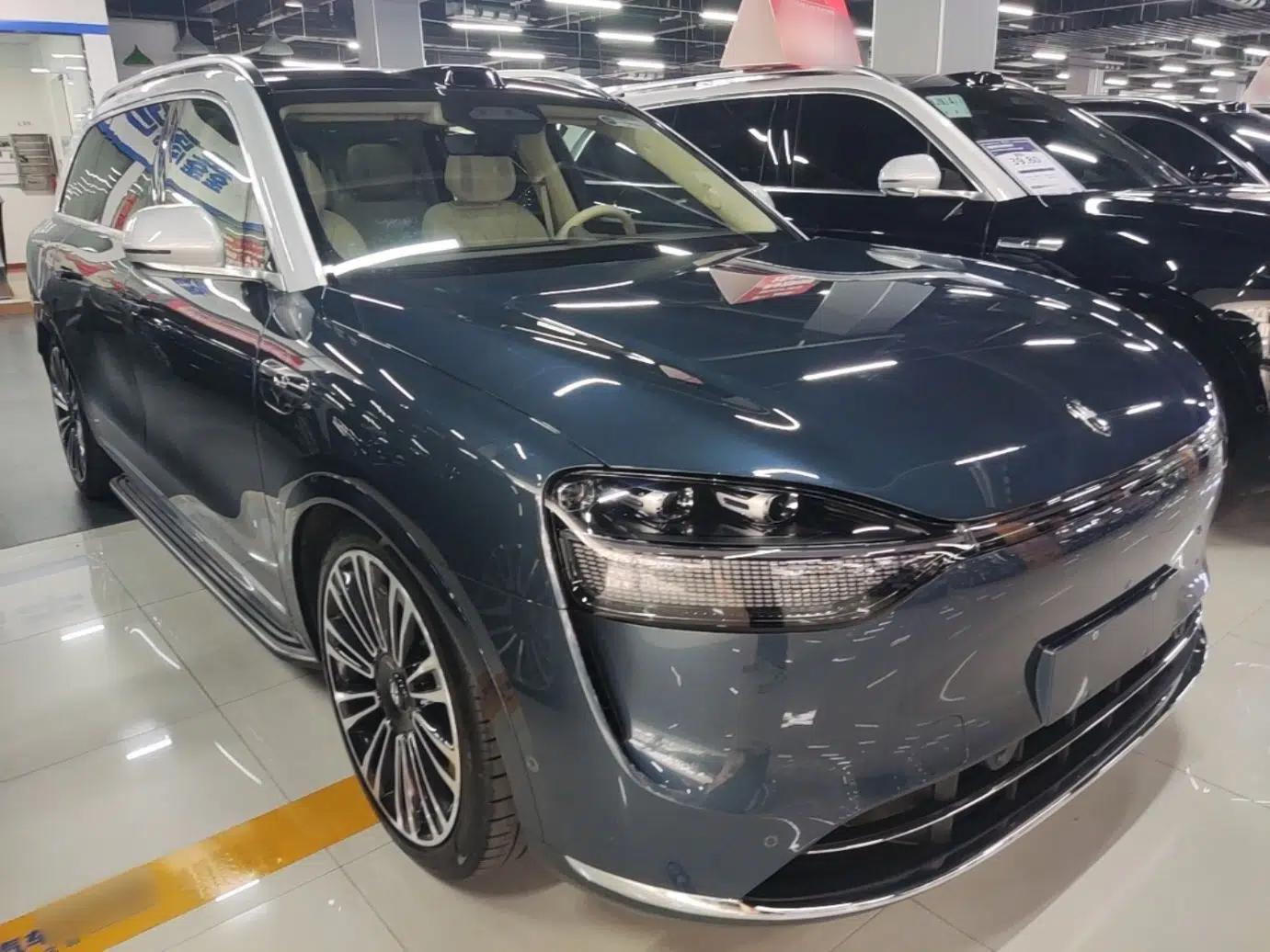 Hima AITO M9 2024 Range-Extended Ultra Version 42 kWh 6-Seater Model — миниатюра 3