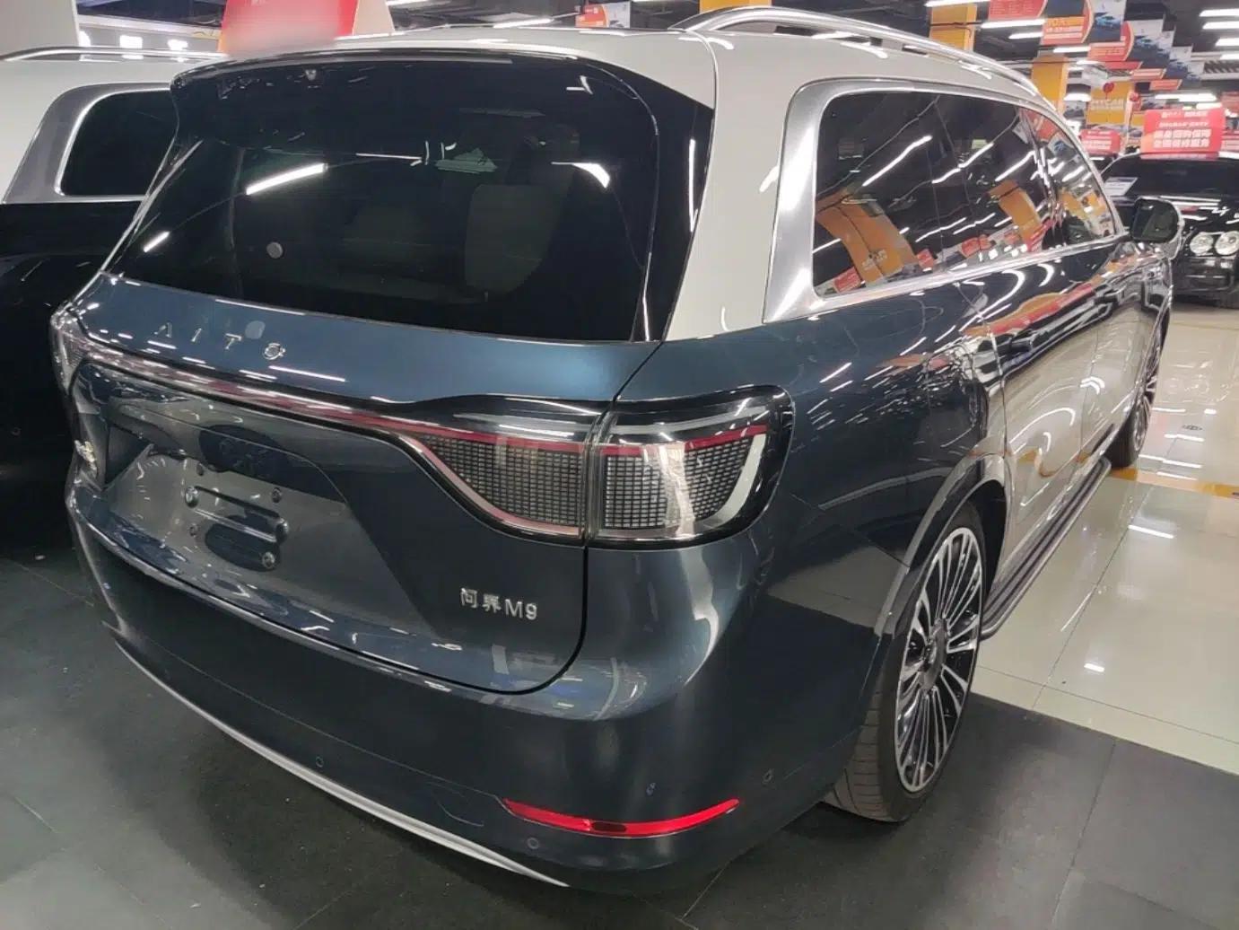 Hima AITO M9 2024 Range-Extended Ultra Version 42 kWh 6-Seater Model — миниатюра 6