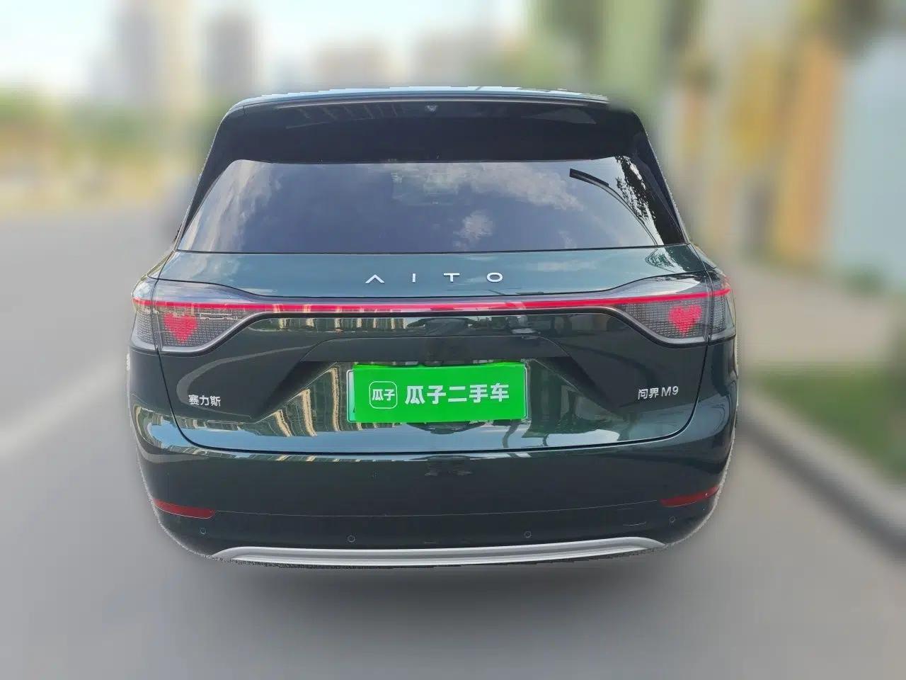 Hima AITO M9 2024 All-Electric Ultra Version 100 kWh 6-Seater Model — миниатюра 5