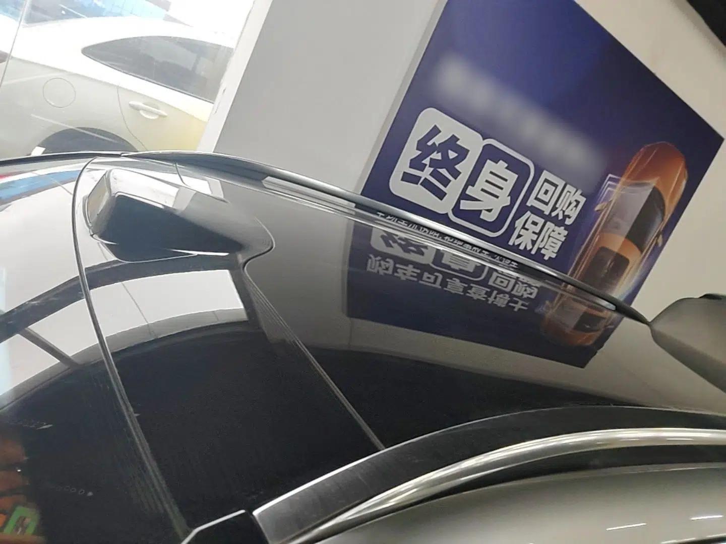 Hima AITO M9 2024 Range-Extended Ultra Version 52 kWh 6-Seater Model — миниатюра 11